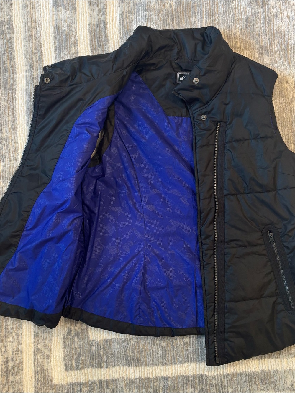 REI Black Jacket with Blue Interior